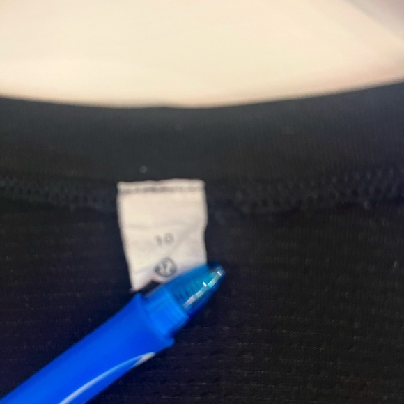 Lululemon Swiftly Tech Tank - Picture 3 of 3